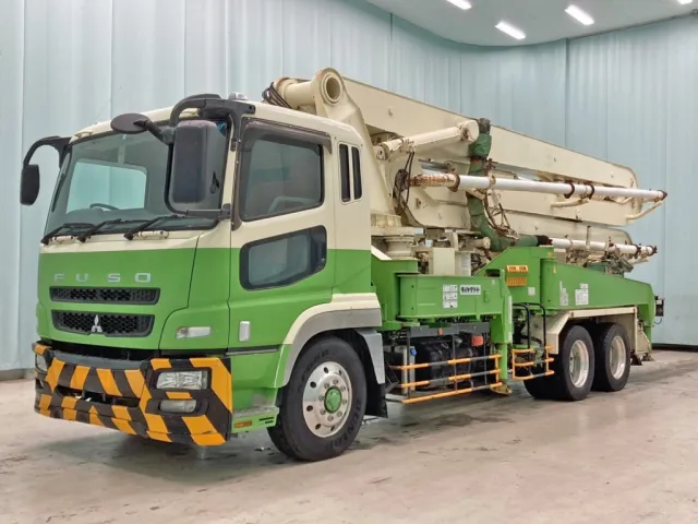 ホイールはアルミ製です。|三菱 スーパーグレート BDG-FV50JY改の写真2