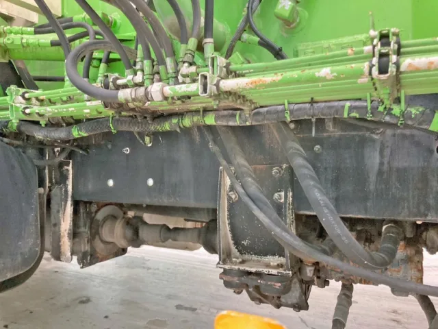 シャーシの状態です。|三菱 スーパーグレート BDG-FV50JY改の写真8