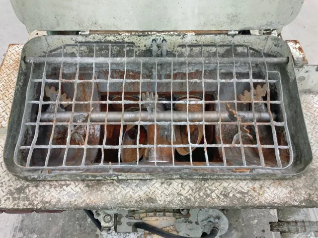 ホッパ内の状態です。|三菱 スーパーグレート BDG-FV50JY改の写真16