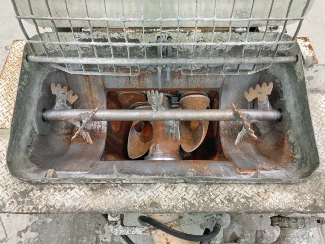 ホッパ内の状態です。|三菱 スーパーグレート BDG-FV50JY改の写真17