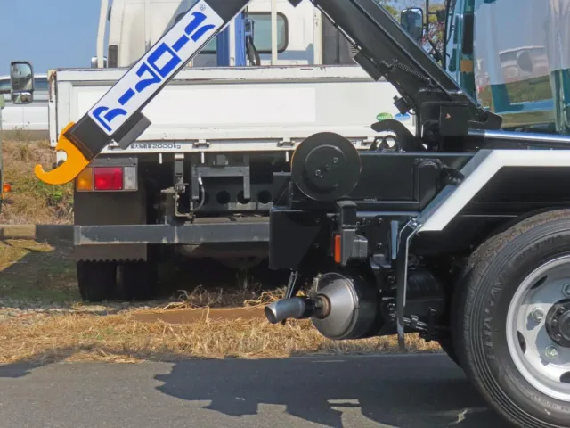 リアジャッキレス仕様です。|三菱 キャンター 2RG-FBAV0(2WD)の写真8