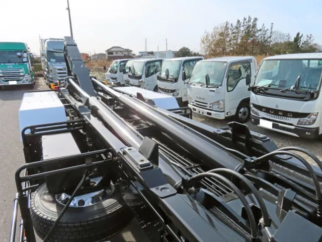 ツインシリンダーです。|日野 プロフィア 2DG-FS1AHEの写真7