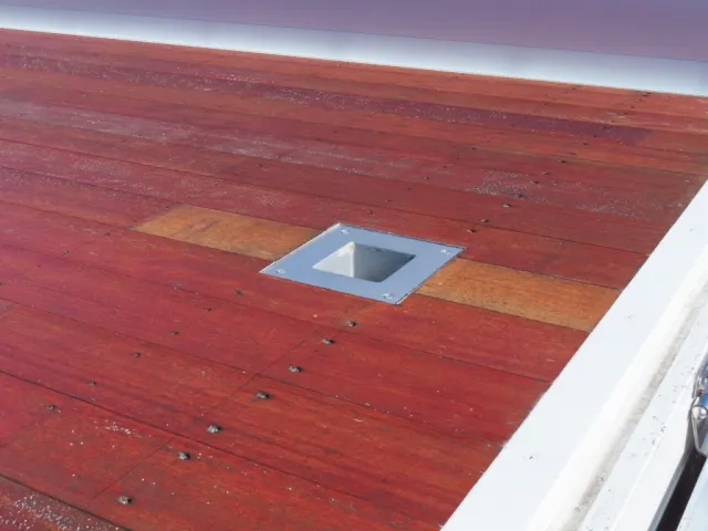 荷台後方にスタンション穴が付いています。(1か所)|三菱 スーパーグレート 2PG-FS84VZの写真9