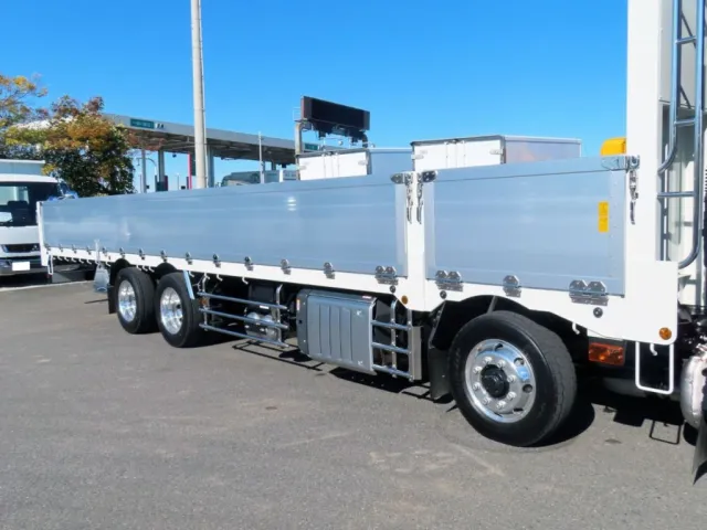 あおりロック・丁番・サイドバンパー・リアフェンダーはステンレス製です。|三菱 スーパーグレート 2PG-FS84VZの写真14