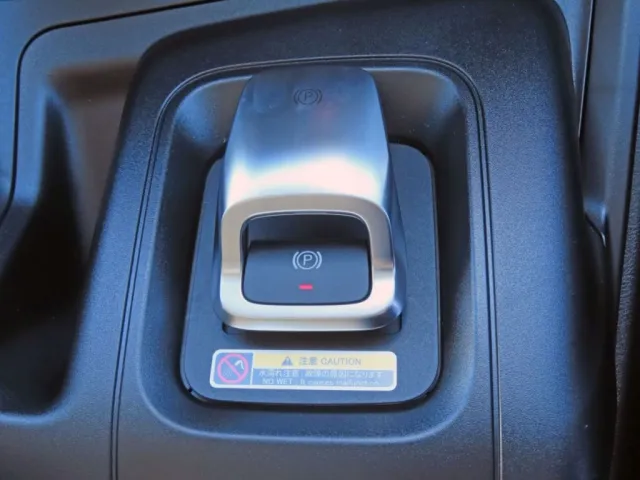 サイドブレーキです。|三菱 スーパーグレート 2PG-FS84VZの写真23