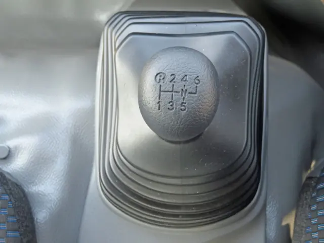 日野 デュトロ 2KG-XZU700M(2WD)の写真26