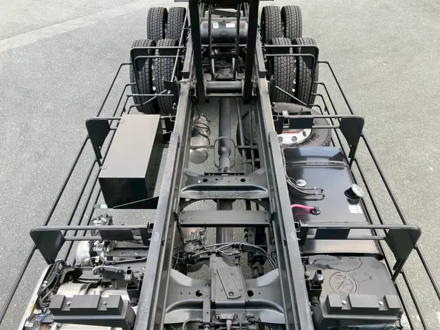 日野 プロフィア 2DG-FS1AHE(6x4)の写真12