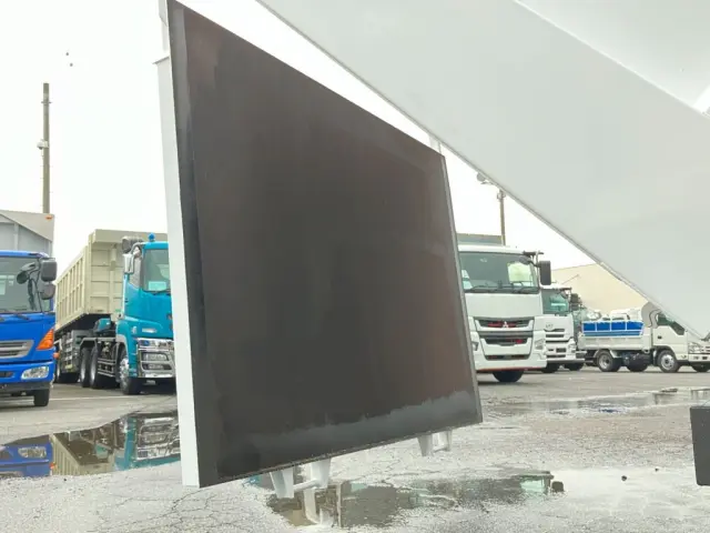 リヤゲート裏側の状態です。|日野 プロフィア 2DG-FS1AJE(6x4)の写真12