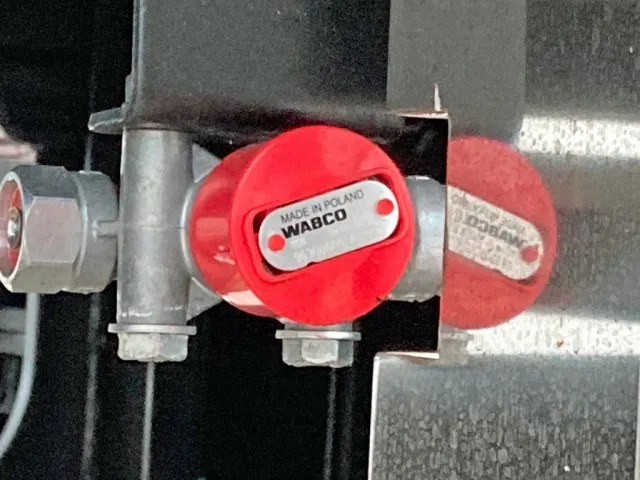 駐車ブレーキです。|トレクス  PFB34112の写真17