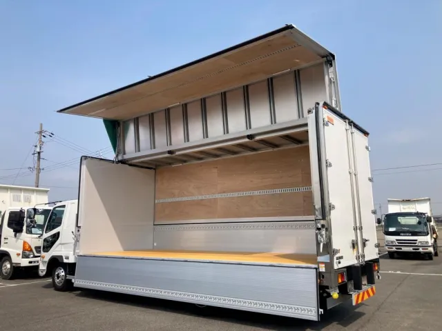 三菱 ファイター 2KG-FK65F(2WD)の写真3