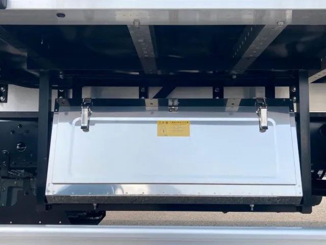 工具箱の状態です。|三菱 ファイター 2KG-FK65F(2WD)の写真22