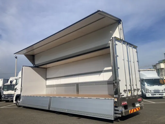 日野 プロフィア 2KG-FW1AHCの写真3