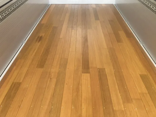 床前方の状態です。|日野 プロフィア 2KG-FW1AHCの写真16