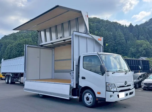 日野 デュトロ 2KG-XZU712M(2WD)の写真2