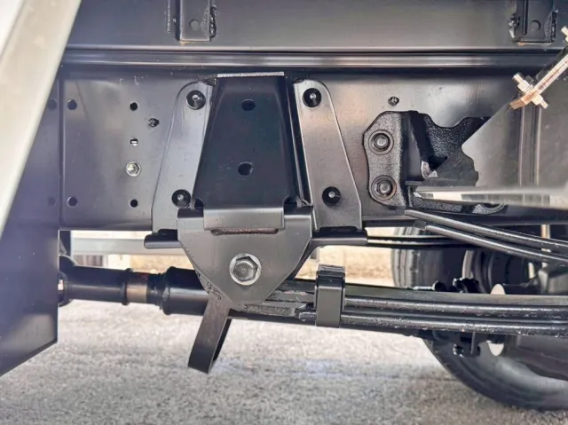 リーフサスです。|日野 デュトロ 2KG-XZU712M(2WD)の写真5