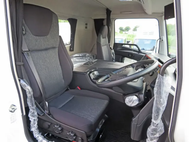 三菱 スーパーグレート 2PG-FS84VZの写真6