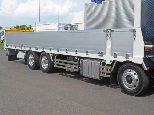 あおりロック・丁番・セイコーラック・工具箱はステンレス製です。|三菱 スーパーグレート 2PG-FS84VZの写真18