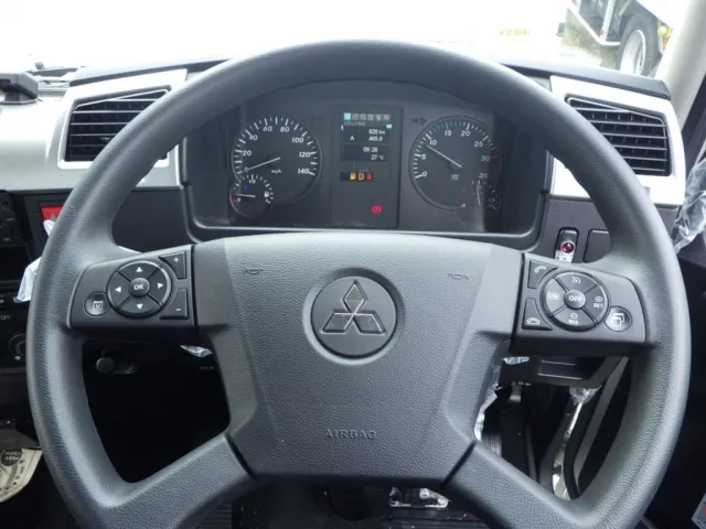 三菱 ファイター 2KG-FK65F(2WD)の写真15