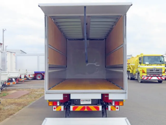 三菱 ファイター 2KG-FK65F(2WD)の写真8