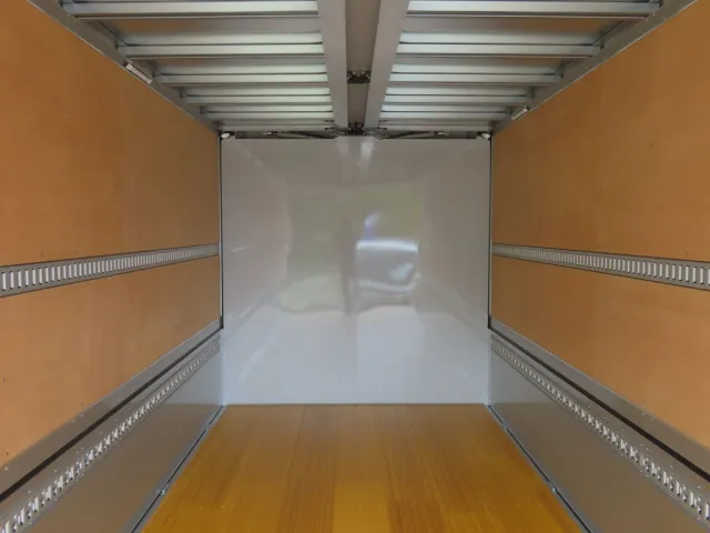 三菱 ファイター 2KG-FK65F(2WD)の写真9