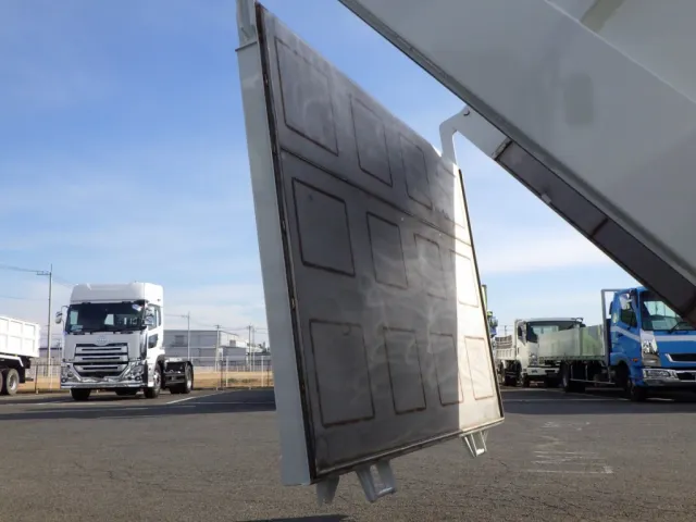 ゲート裏側の状態です。|三菱 スーパーグレート 2PG-FV80VYの写真11