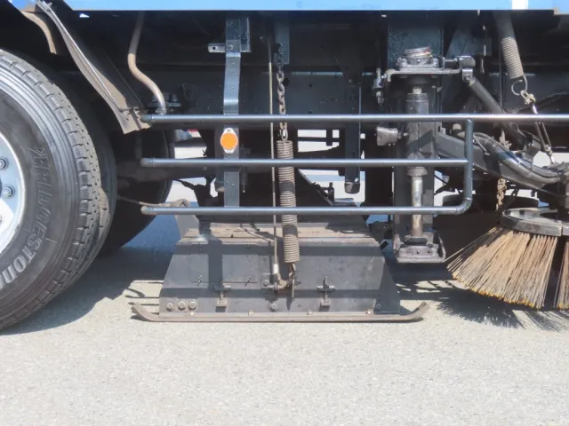 いすゞ フォワード QKG-FVR34U2改の写真15