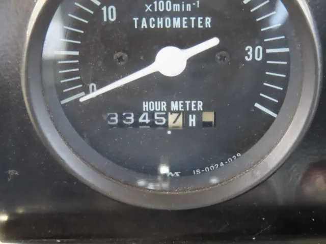 アワーメーターです。|いすゞ フォワード QKG-FVR34U2改の写真19