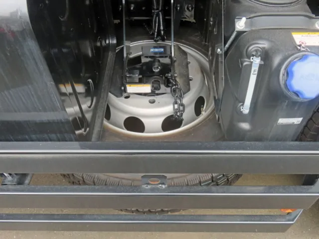 スペアタイヤ付きです。|日野 プロフィア 2DG-FS1AGEの写真16