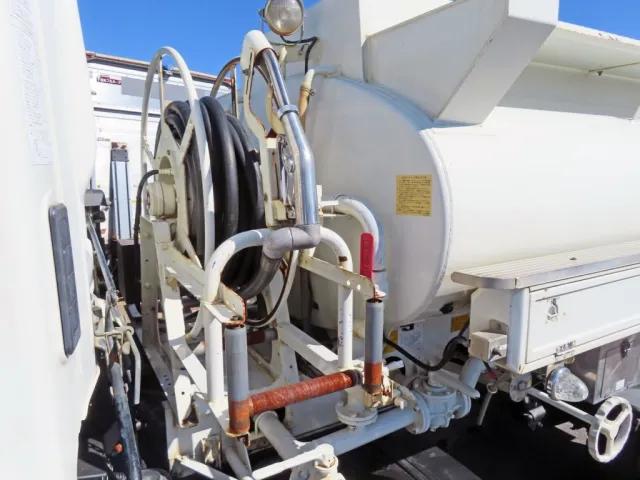 ホースリールの状態です。|日野 レンジャー 2KG-FC2ABA(2WD)の写真14