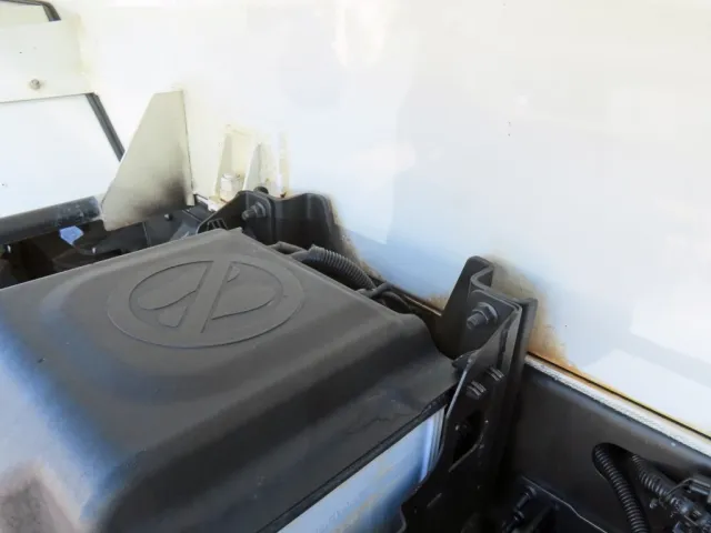 上物とシャーシ周辺に軽いサビがあります。|日野 レンジャー 2KG-FC2ABA(2WD)の写真47