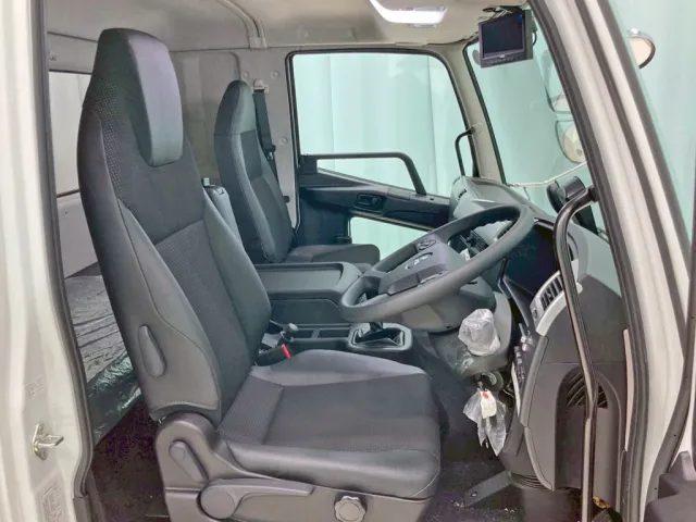 三菱 ファイター 2KG-FK65F(2WD)の写真13