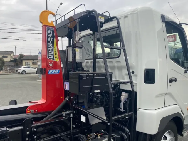 キャブバックステップ付です|三菱 ファイター 2KG-FK72F(2WD)の写真13