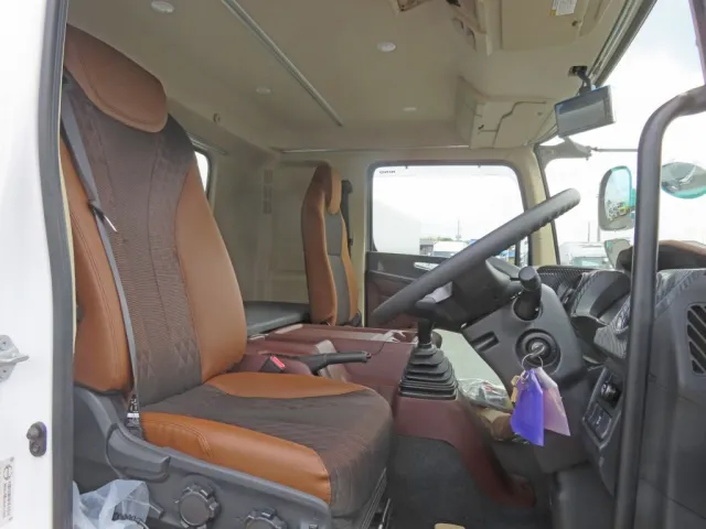 日野 レンジャー 2KG-FD2ABG(2WD)の写真6