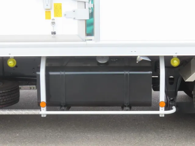 燃料タンクは200Lです。|日野 レンジャー 2KG-FD2ABG(2WD)の写真17