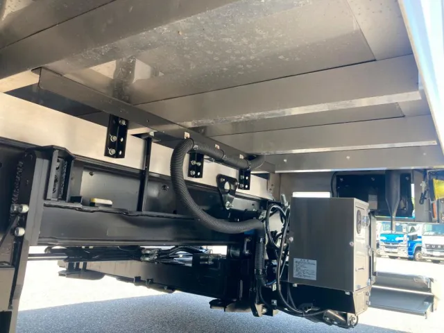 シャーシとネタの状態です。|日野 レンジャー 2KG-FD2ABG(2WD)の写真7