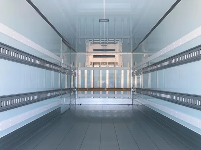 ボデー内部の状態です。|日野 レンジャー 2KG-FD2ABG(2WD)の写真17