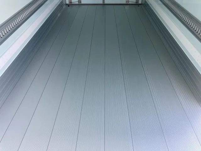 床後方の状態です。|日野 レンジャー 2KG-FD2ABG(2WD)の写真21