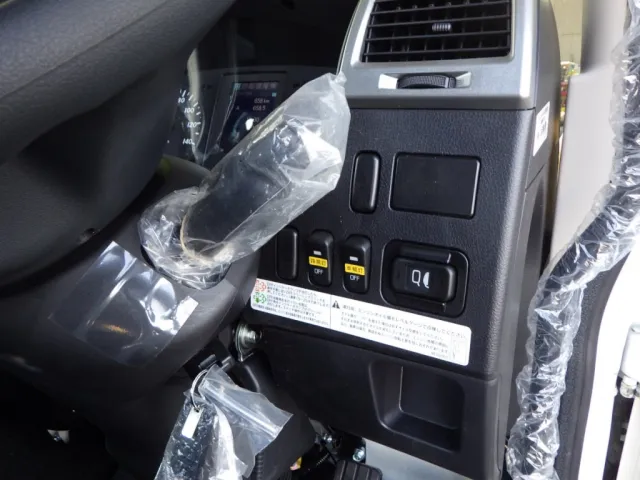 三菱 ファイター 2KG-FK62F(2WD)の写真21