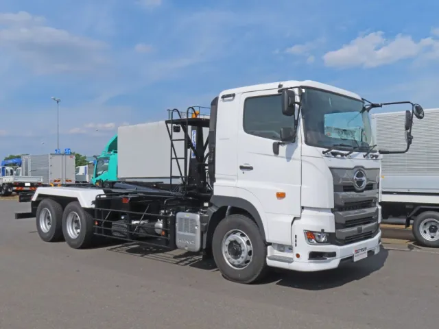 日野 プロフィア 2DG-FS1AJEの写真2