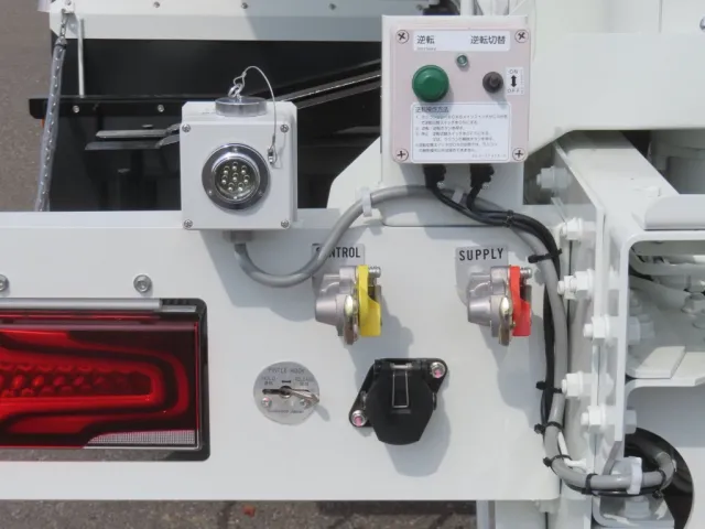 三菱 スーパーグレート 2KG-FV80VYPの写真20