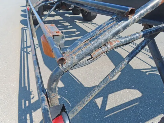 サイドバンパーにサビ・腐食・色あせがあります。|トレクス  CTB34003改の写真27