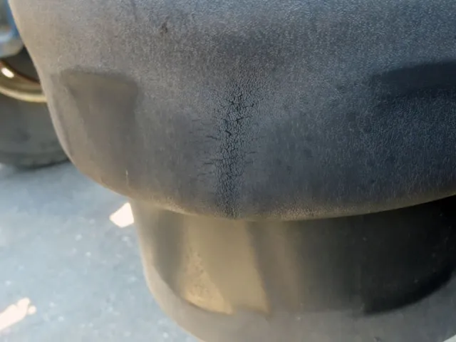 ベローズにひび割れがあります。|トレクス  CTB34003改の写真33