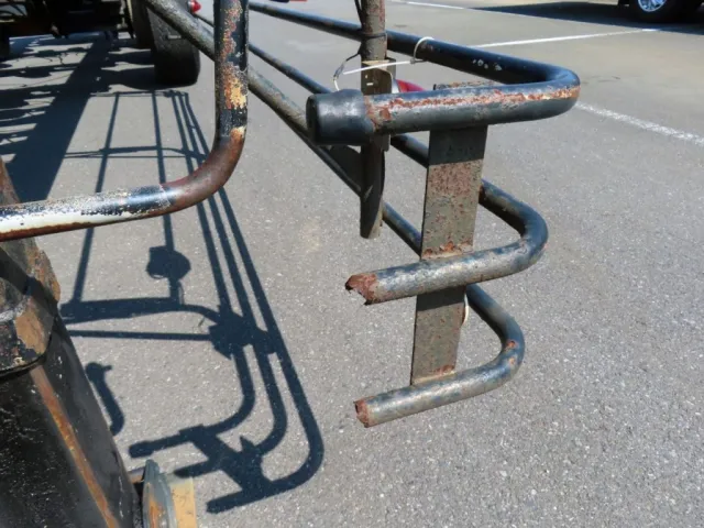 サイドバンパーにサビ・腐食があります。|トレクス  CTB34003改の写真46