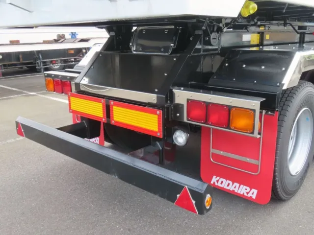 後方周りにステンレス製が使われています。|コダイラ  KFL32改の写真19