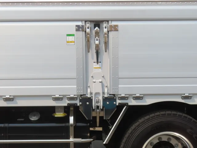 日野 プロフィア 2DG-FR1AHCの写真10