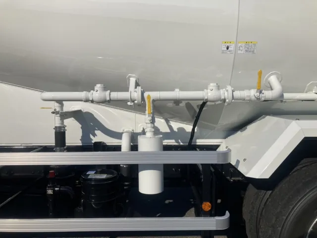 配管の状態です。|三菱 スーパーグレート 2PG-FU84GZの写真20