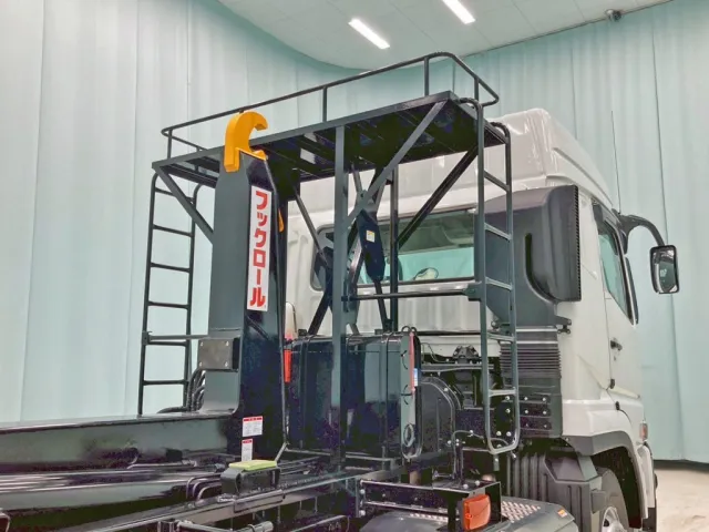 つい立付きです。|三菱 スーパーグレート 2PG-FV80VYの写真8