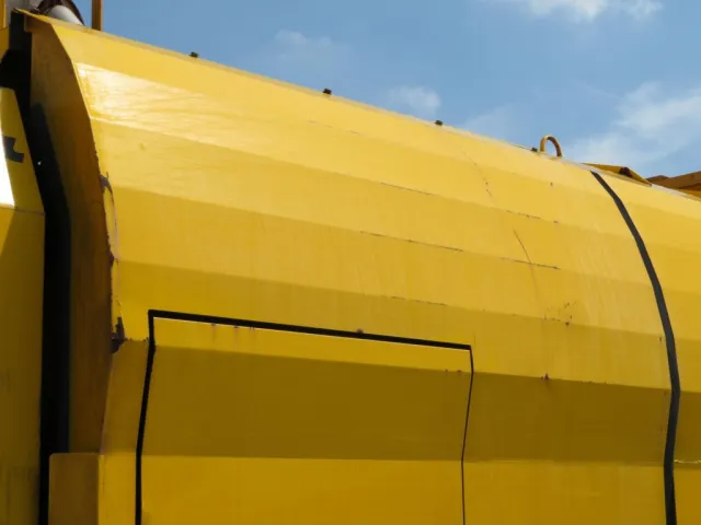 ボディー側面に細かいサビがあります。|いすゞ フォワード KL-FTR33F4改の写真32