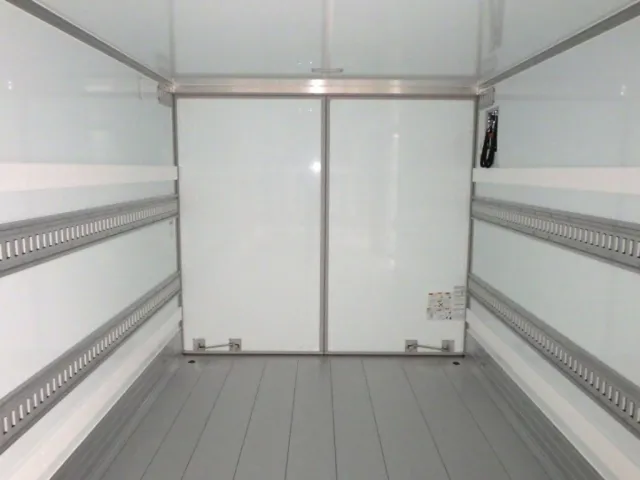 リヤ扉裏側の状態です。|日野 レンジャー 2KG-FD2ABG(2WD)の写真19