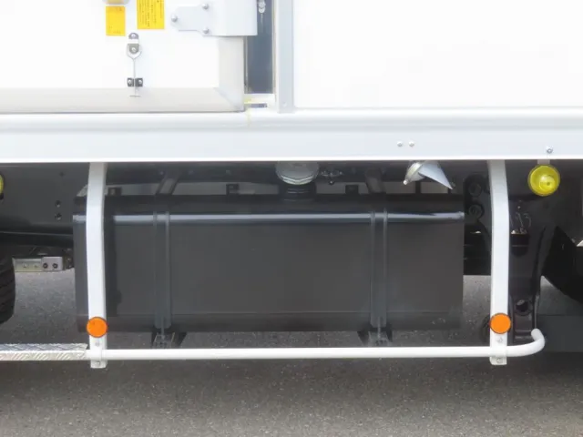 燃料タンクは200Lです。|日野 レンジャー 2KG-FD2ABG(2WD)の写真20